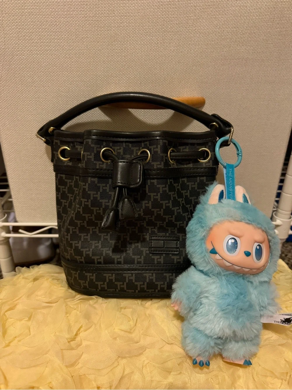 Monogram Bucket Tote with Black Leather Trim (not come with keychain )